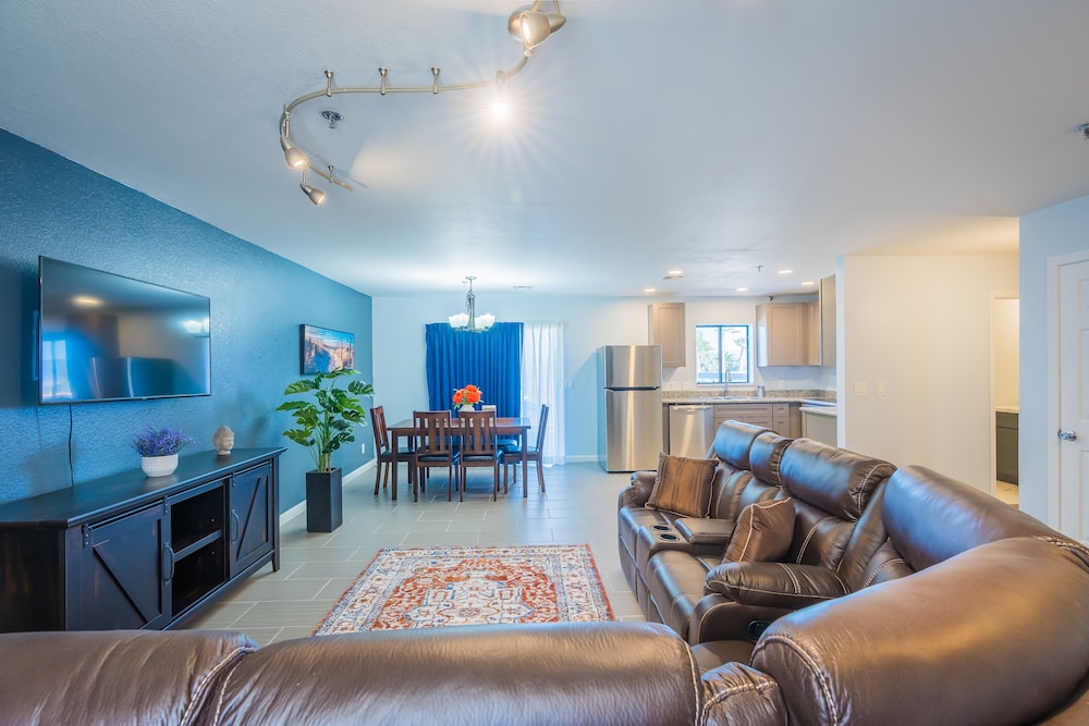 Family Apartment photo 1