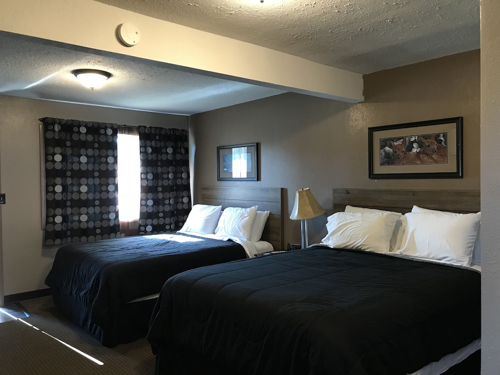 Family Suite, Refrigerator & Microwave, Ground Floor photo 1