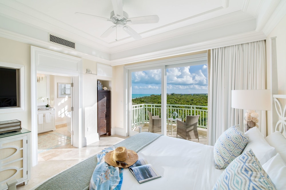 Junior Suite, Partial Ocean View