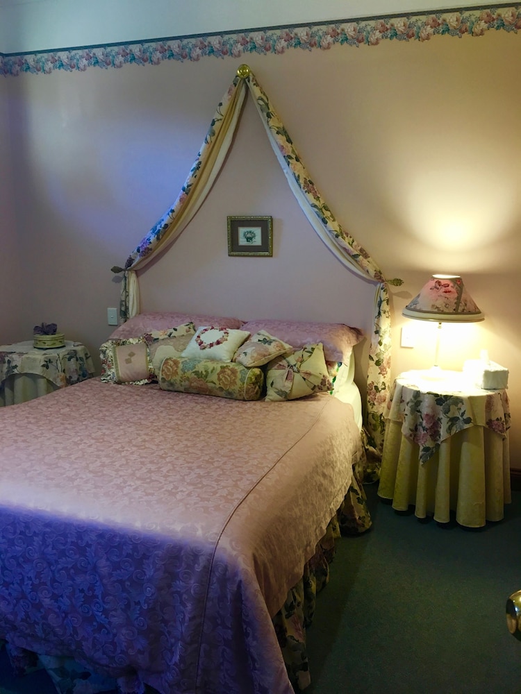 Romantic Cottage, 1 Bedroom (Stables Cottage)