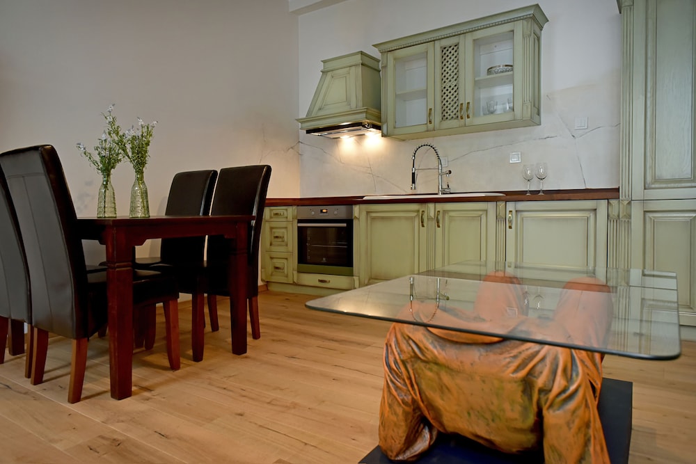 Superior Apartment (1) - Photo 11