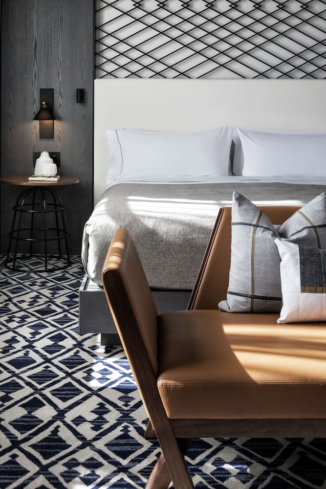 Junior Studio, 1 King Bed