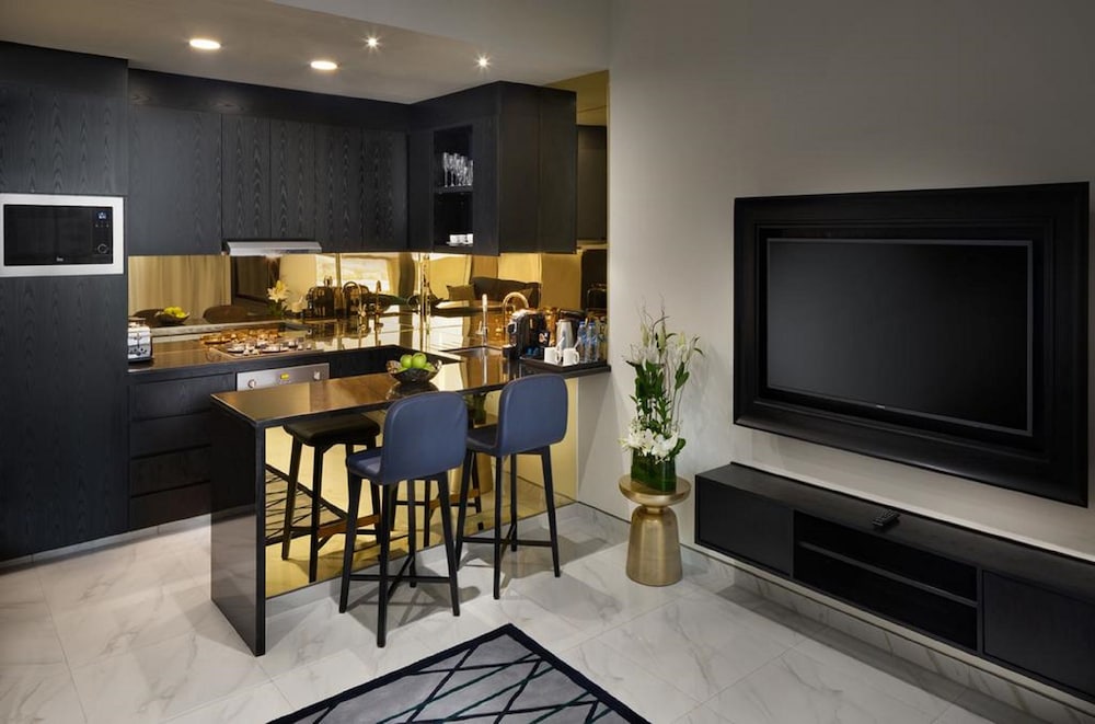 Premium Apartment, 2 Bedrooms - Photo 3