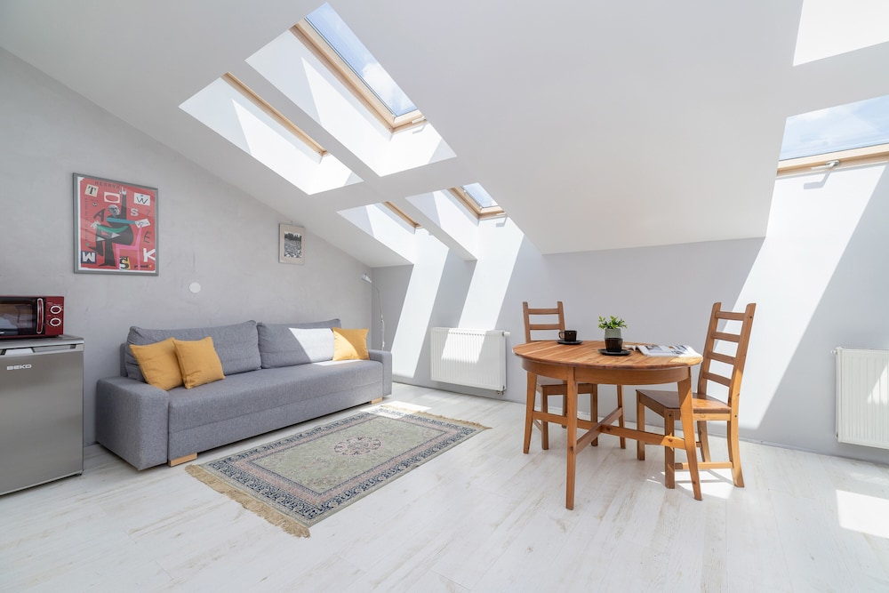 Studio, Kitchen