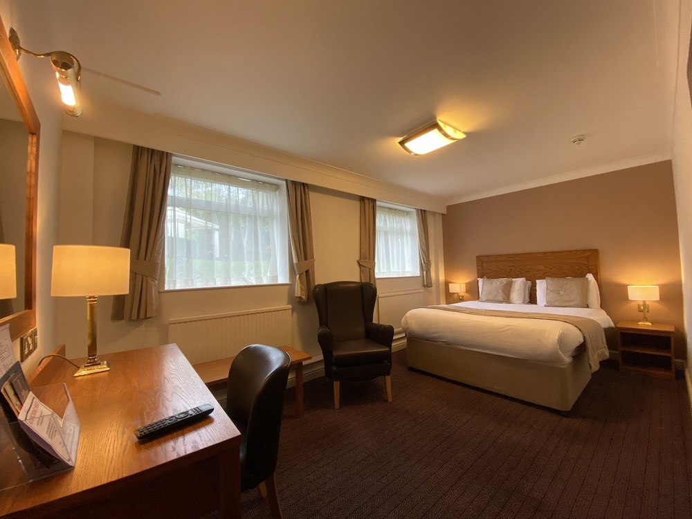 Superior Double Room, 1 King Bed, Garden View - Photo 1