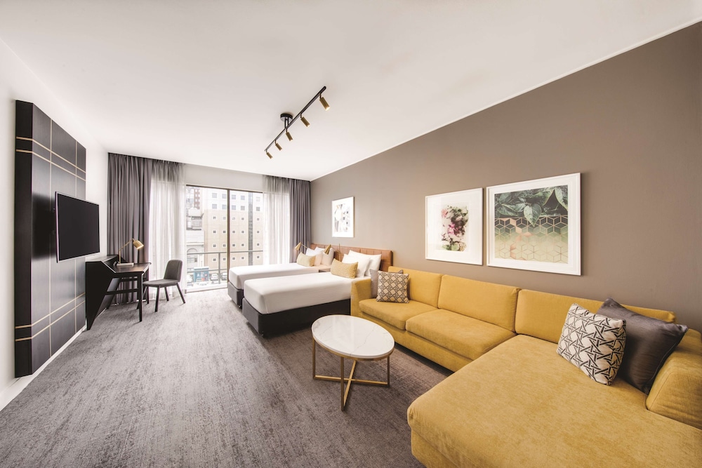 Master Quadruple Room