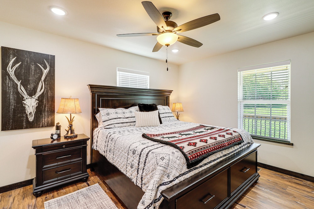 House (2 Bedrooms) photo 2