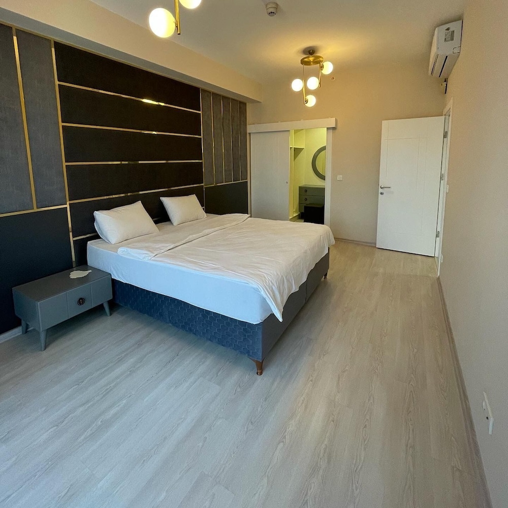 Luxury Villa, Multiple Beds, Non Smoking, City View photo 3