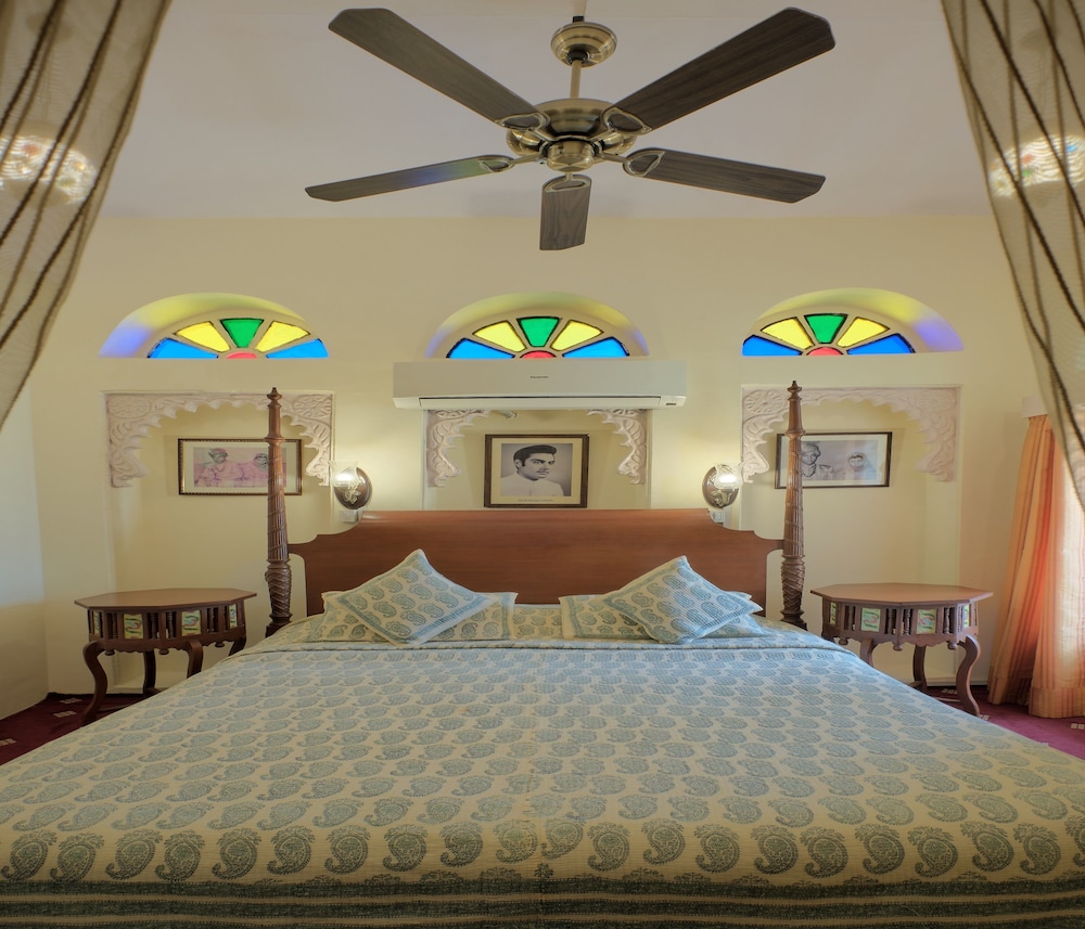 Heritage A/C Suite photo 2