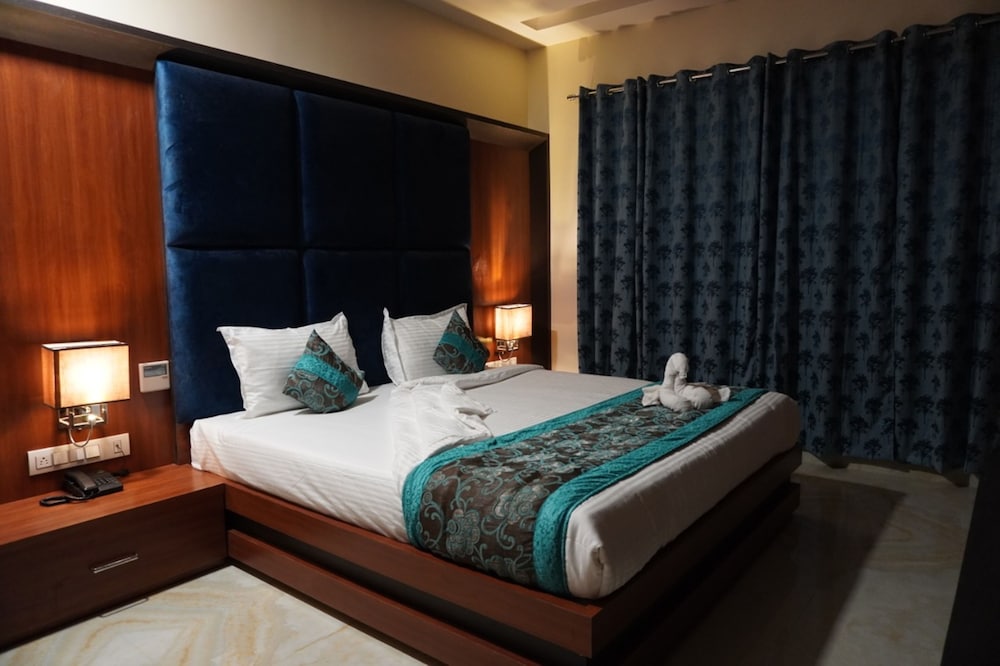 Executive Room photo 1
