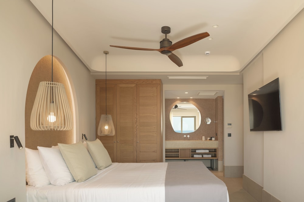 Junior Suite, Sea View - Photo 3