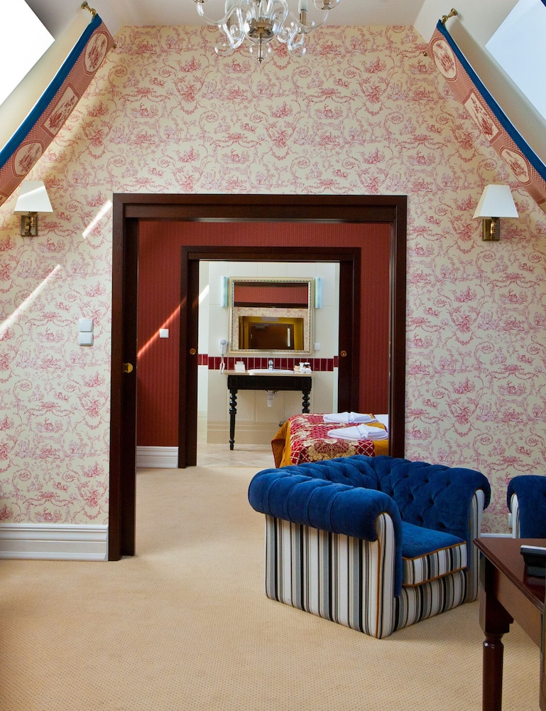 Royal Apartment photo 3