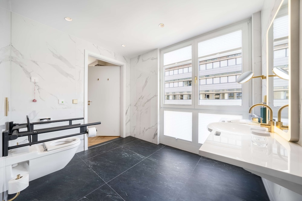 Studio, Accessible (Residence)