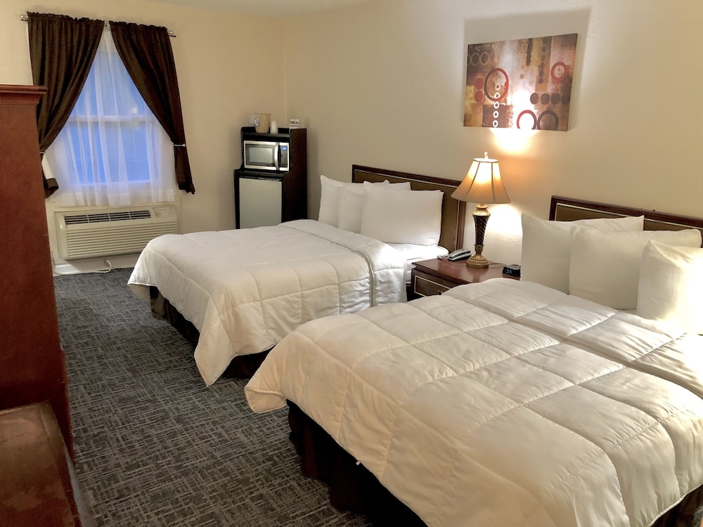 Double Room, 2 Double Beds