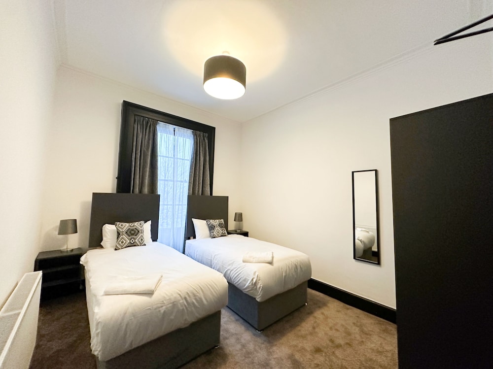 Deluxe Apartment, Private Bathroom (Apartment 4 garden view ) - Photo 3