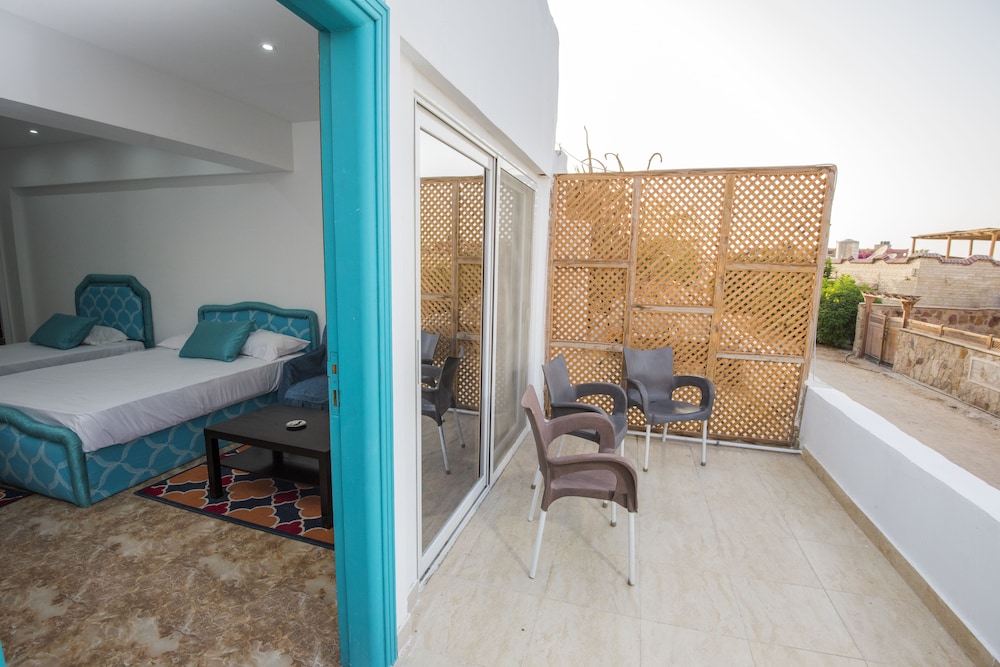 Superior Triple Room - Photo 3