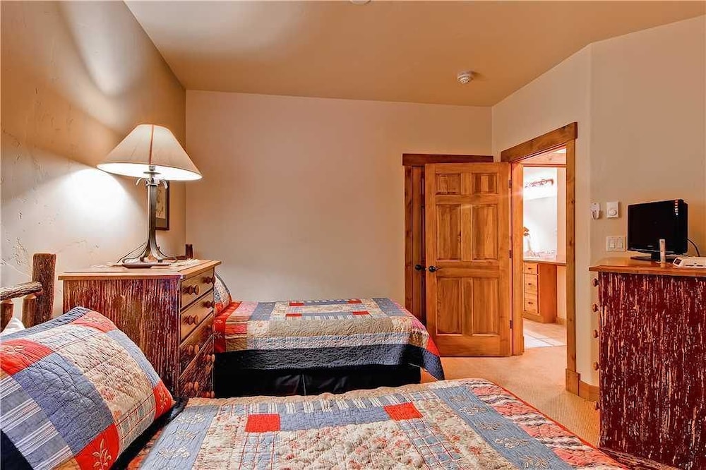 Condo, Multiple Beds (3101 Champagne Lodge, Trappeur's Cros) photo 3