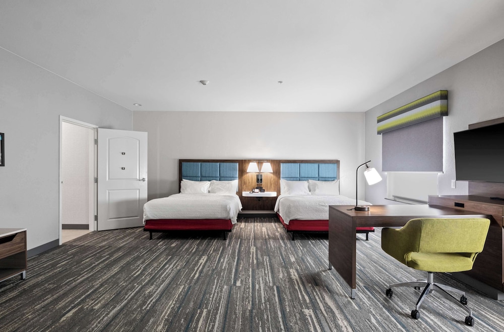 Suite, 2 Queen Beds, Accessible, Non Smoking photo 2