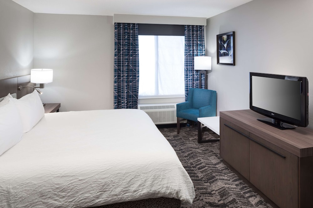 Available room