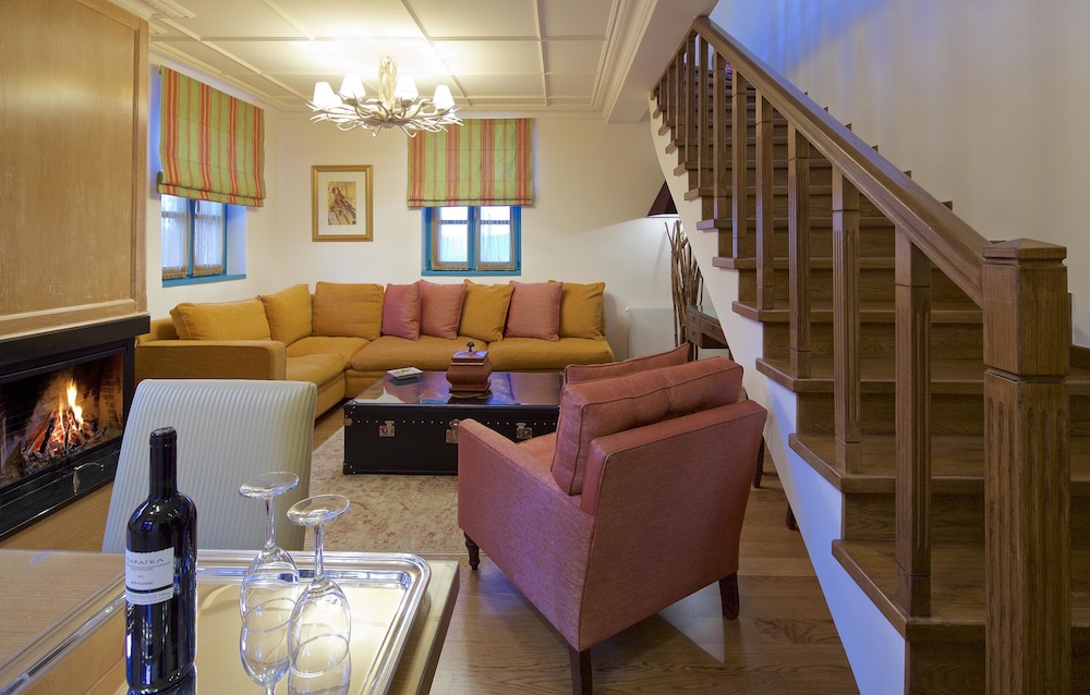 Executive Suite, Multiple Beds photo 2