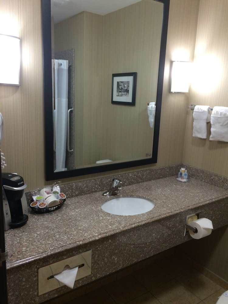 Suite, Non Smoking - Photo 10