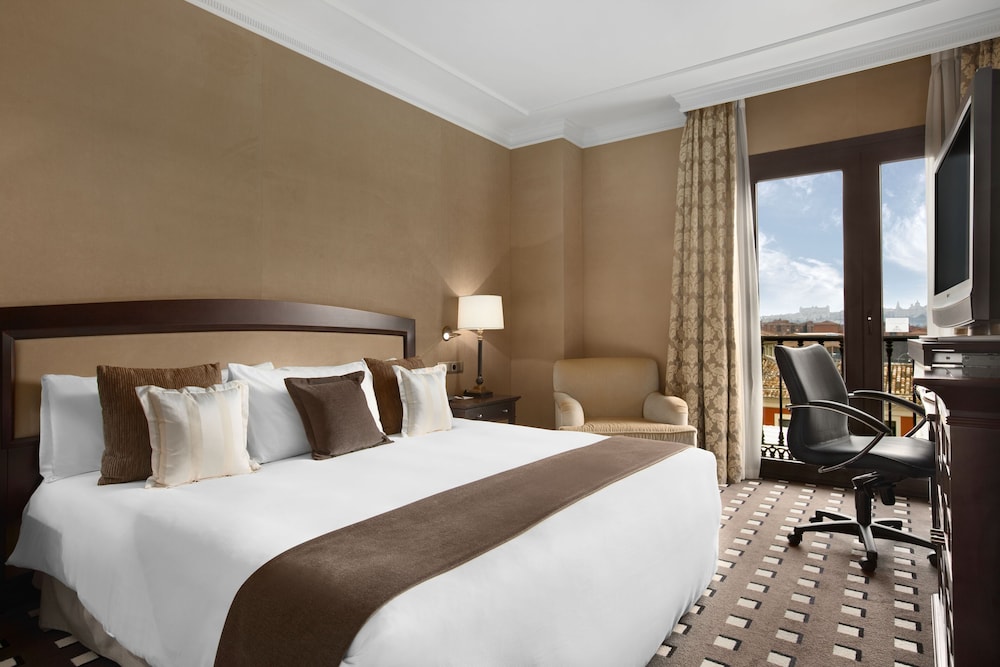 Junior Suite - Photo 9