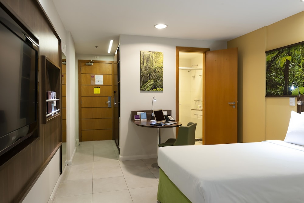 Classic Twin Room, 2 Twin Beds - Photo 4