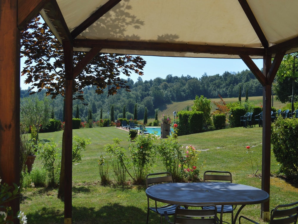 Apartment, 2 Bedrooms, Patio, Pool View