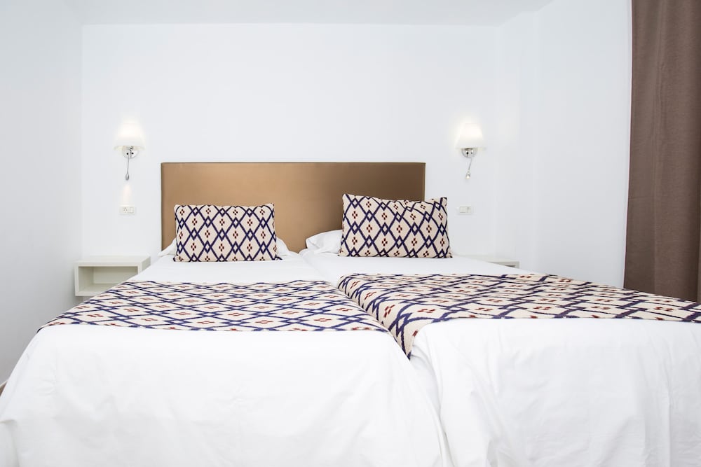 Superior Room Renewed photo 3