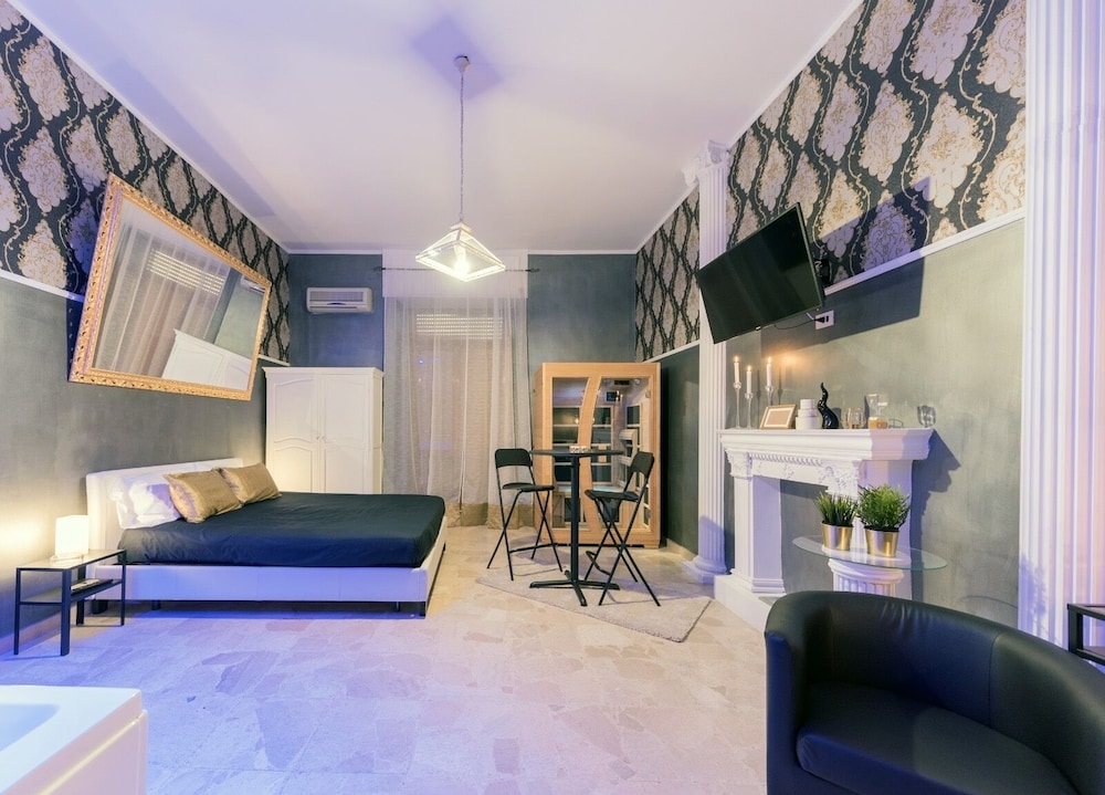 Exclusive Room