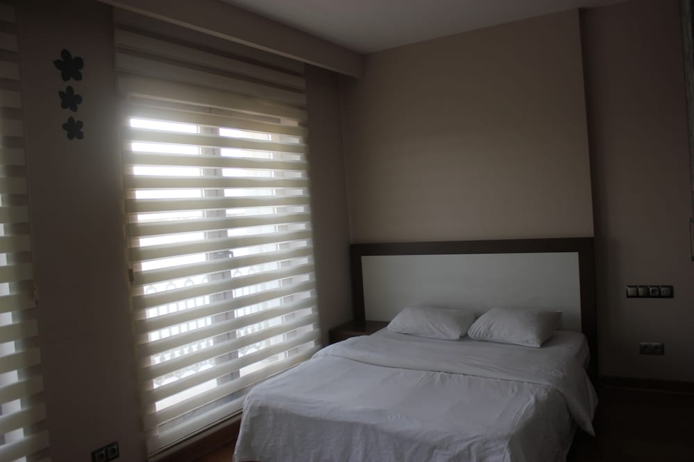 Double Room, Balcony, City View photo 1