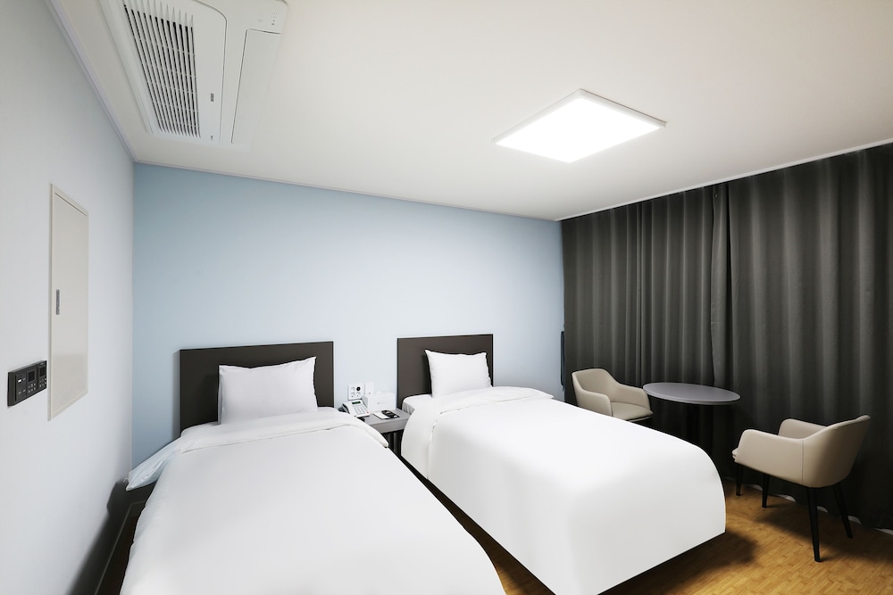 Premium Triple Room, Ocean View - Photo 1