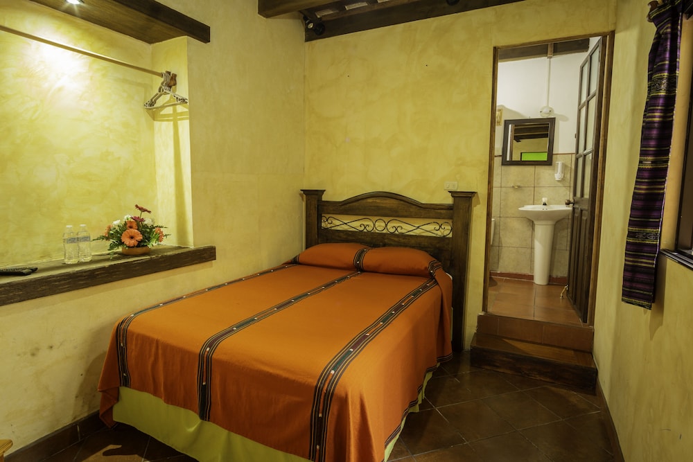 Basic Double Room