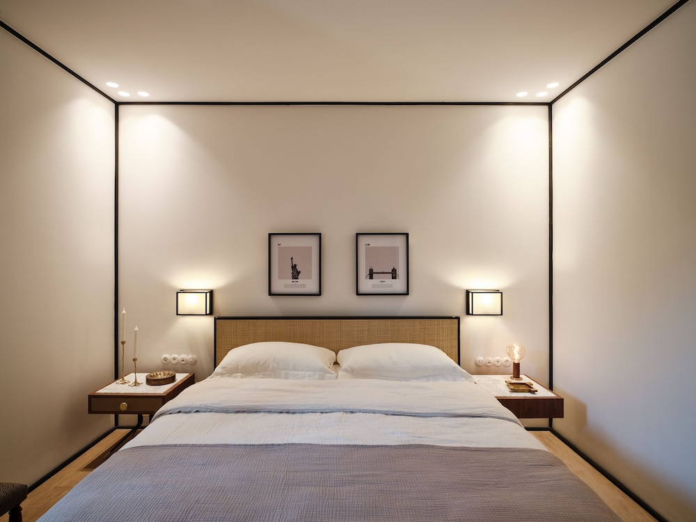Executive Double Room, City View
