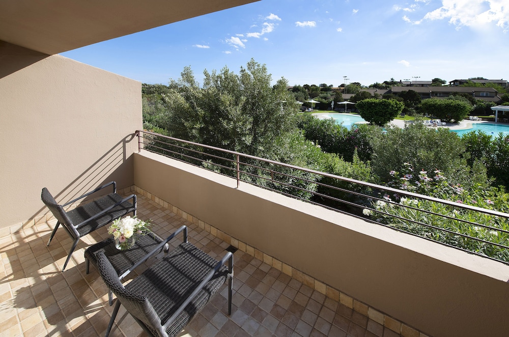 Classic Balcony Room - Photo 5