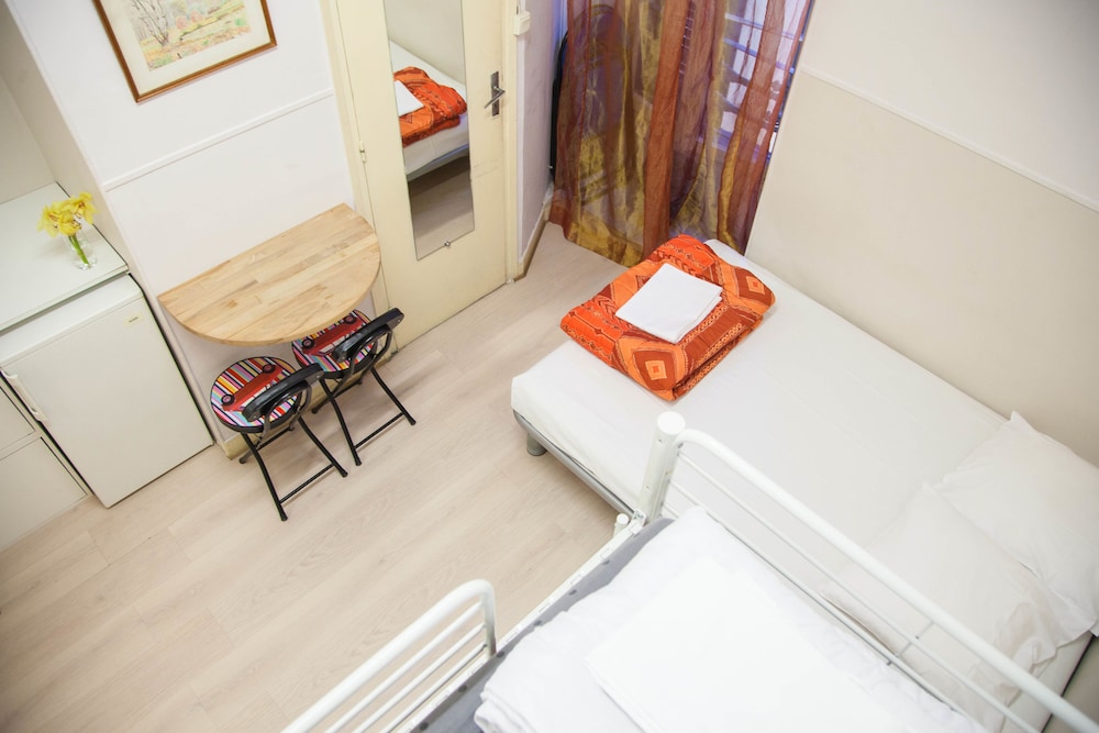 Triple Room (3 pax)