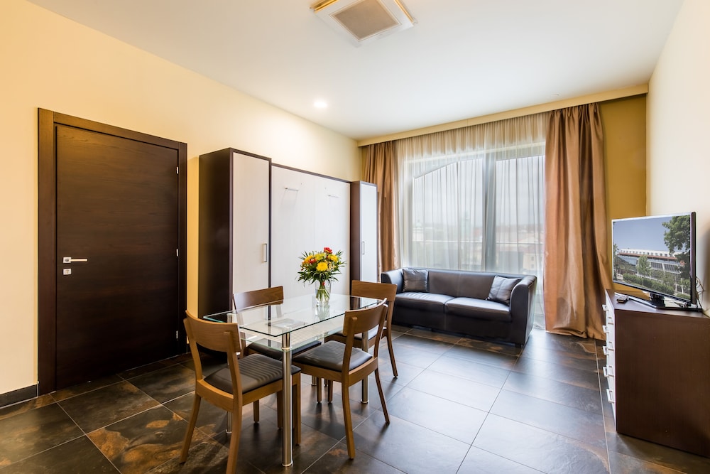 Apartment, 1 Bedroom, Balcony