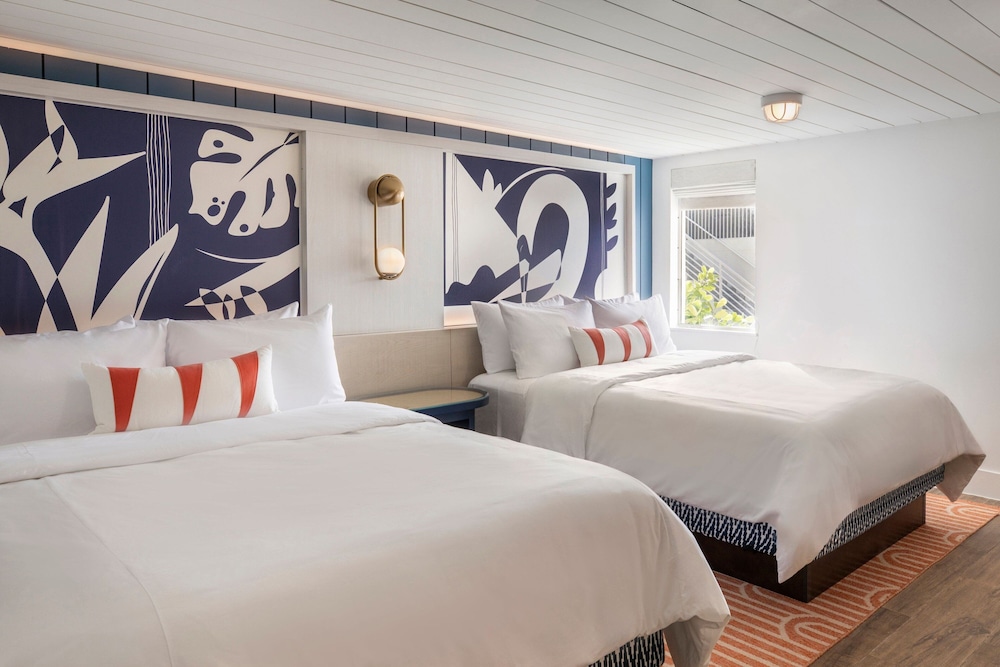 Cottage, 2 Queen Beds - Photo 1