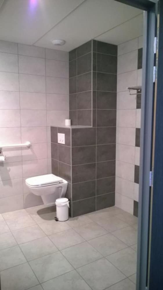 Hotell des Lumières Lyon Meyzieu Arena Stadium, Bild 3