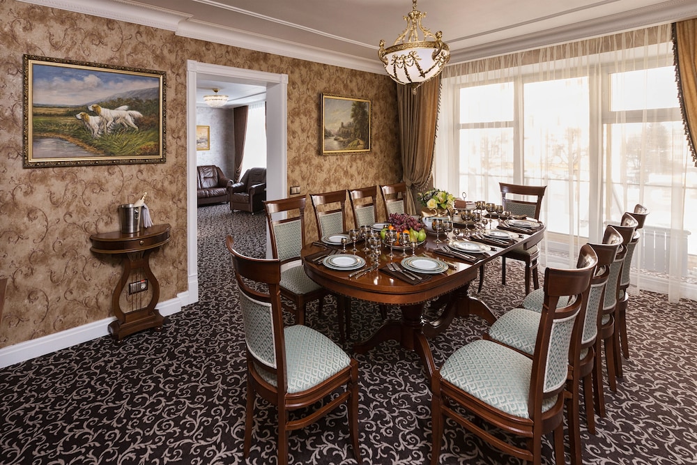 Premier Suite photo 2