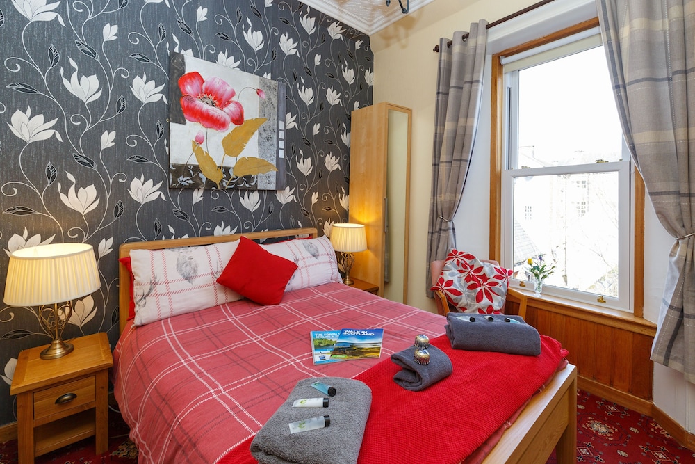 Standard Double Room, Ensuite, Garden View photo 2