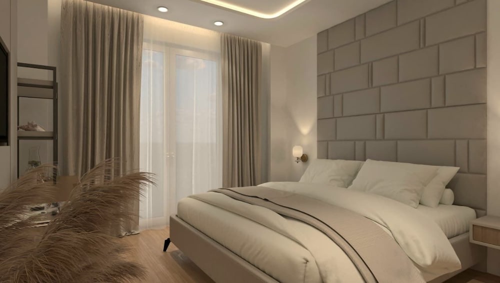 Classic Double Room, Balcony, Beach View
