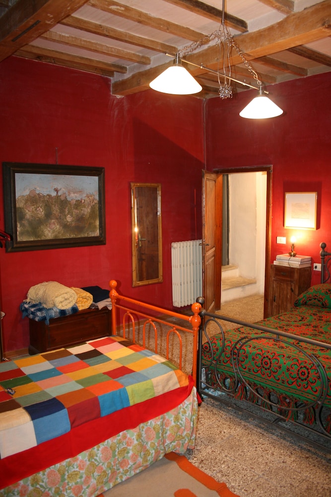 Comfort Apartment, Private Bathroom, Hill View photo 3