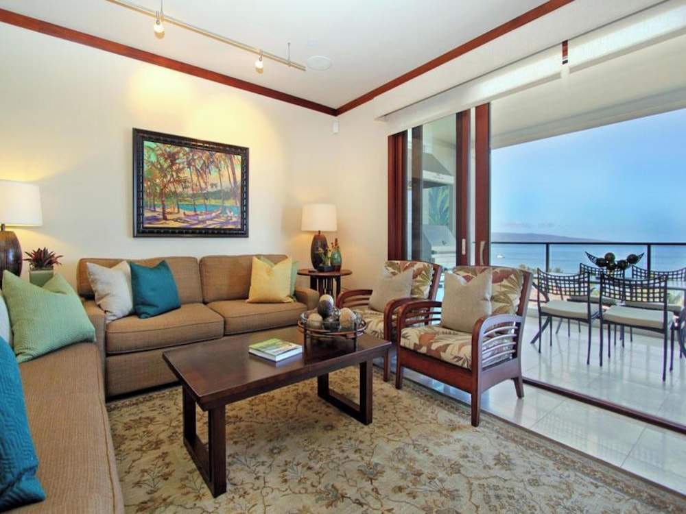 Condo, 3 Bedrooms, Ocean View (403)