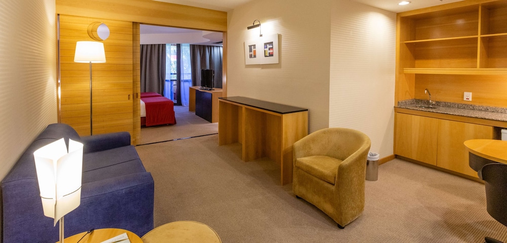 Deluxe Room, 2 Twin Beds - Photo 12