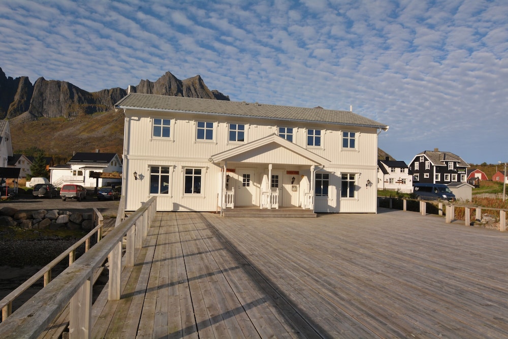 Premium Apartment, 5 Bedrooms, 2 Bathrooms photo 2
