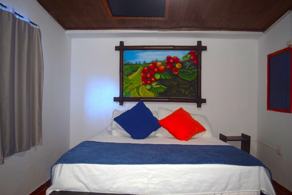Standard Room photo 2