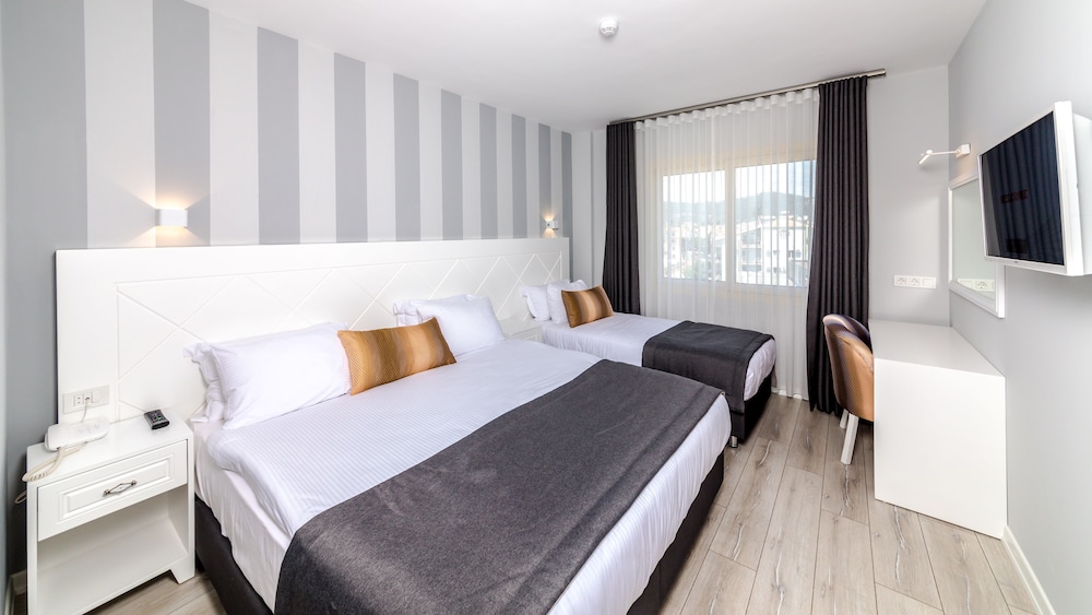Superior Triple Room, 1 Bedroom photo 2