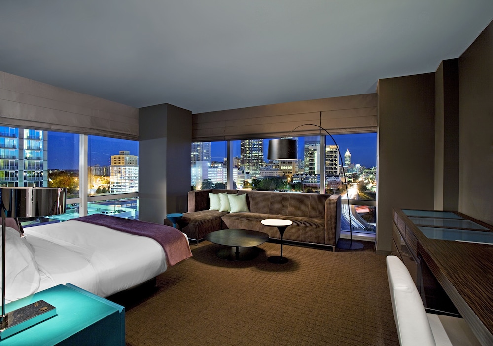 Studio Suite, 1 King Bed (Mobility Accessible, Transfer Shower) - Photo 4