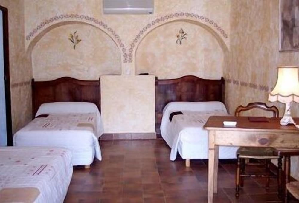 Standard Room, 2 Twin Beds